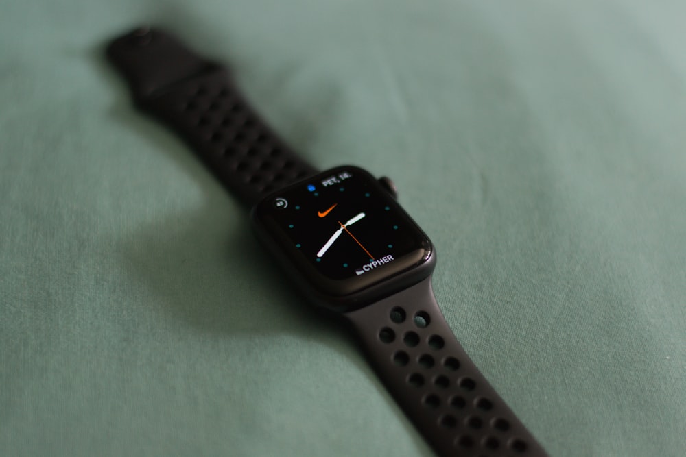 Apple Watch Nike Pictures | Download Free Images on Unsplash