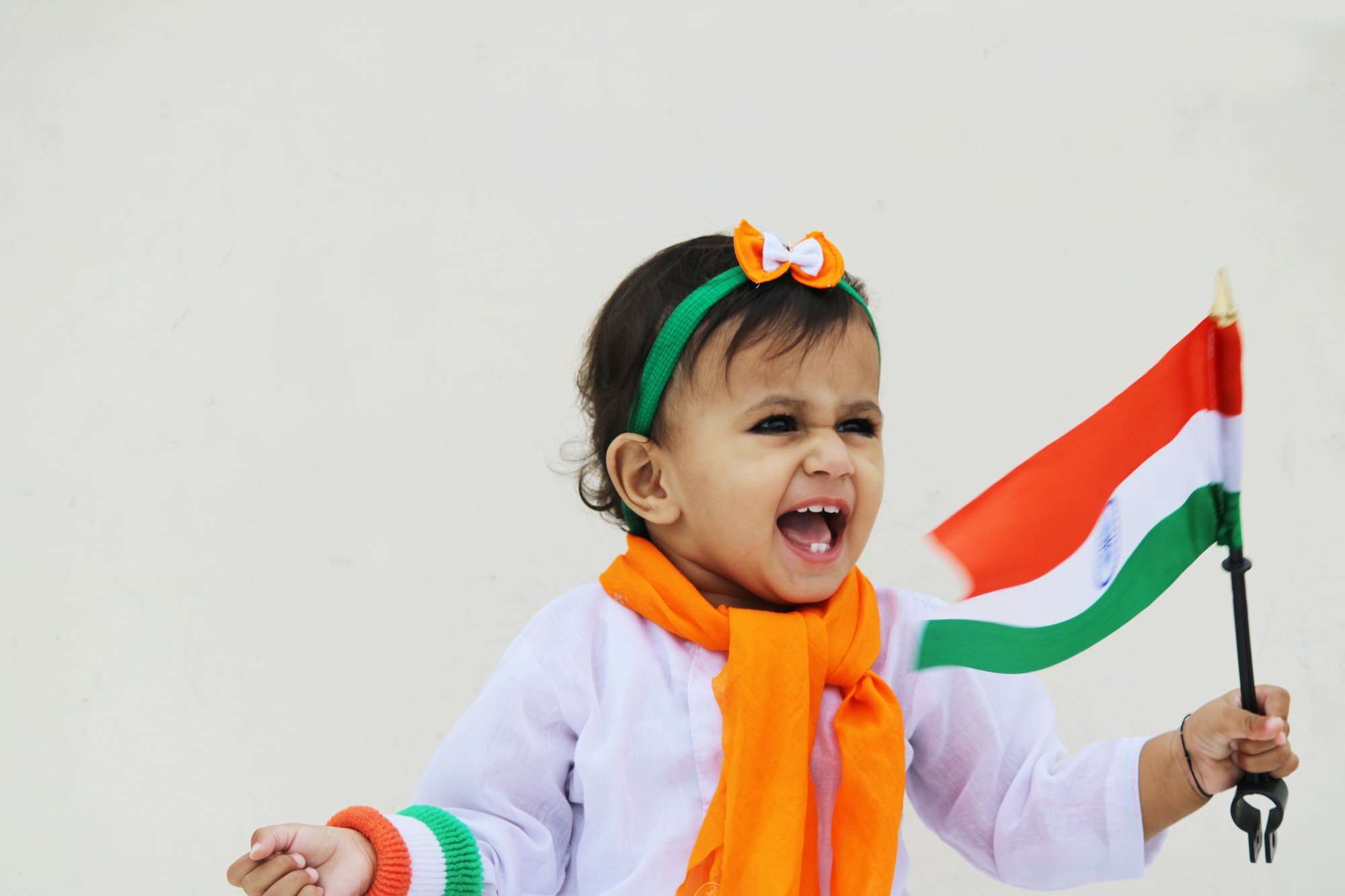 Cute kids kuhu chouhan on the occasion india independence day. jai hind.