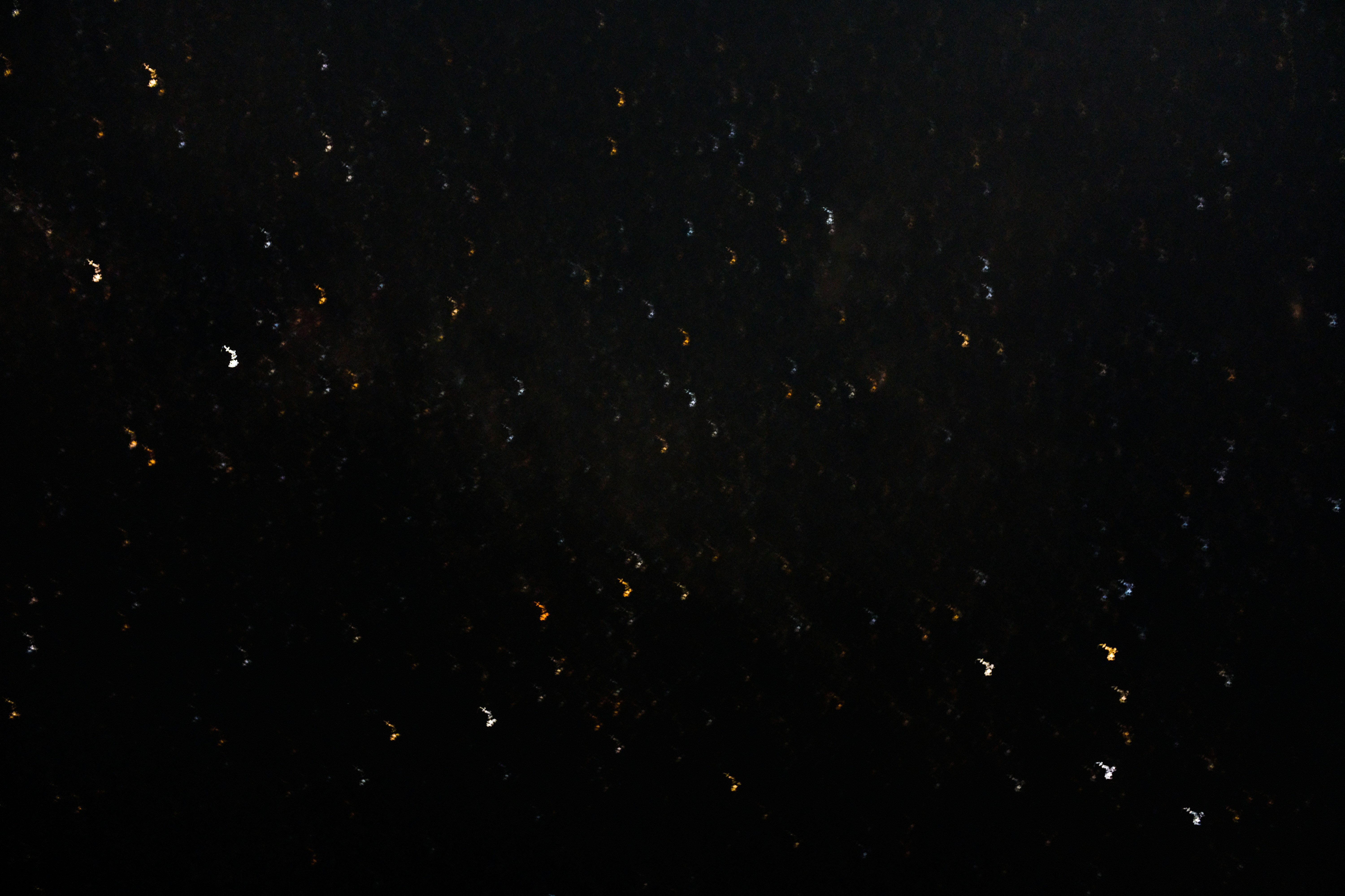 Photo by adrienolichon