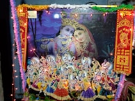 A colorful portrayal of Draupadi’s swayamvara, filled with anticipation.