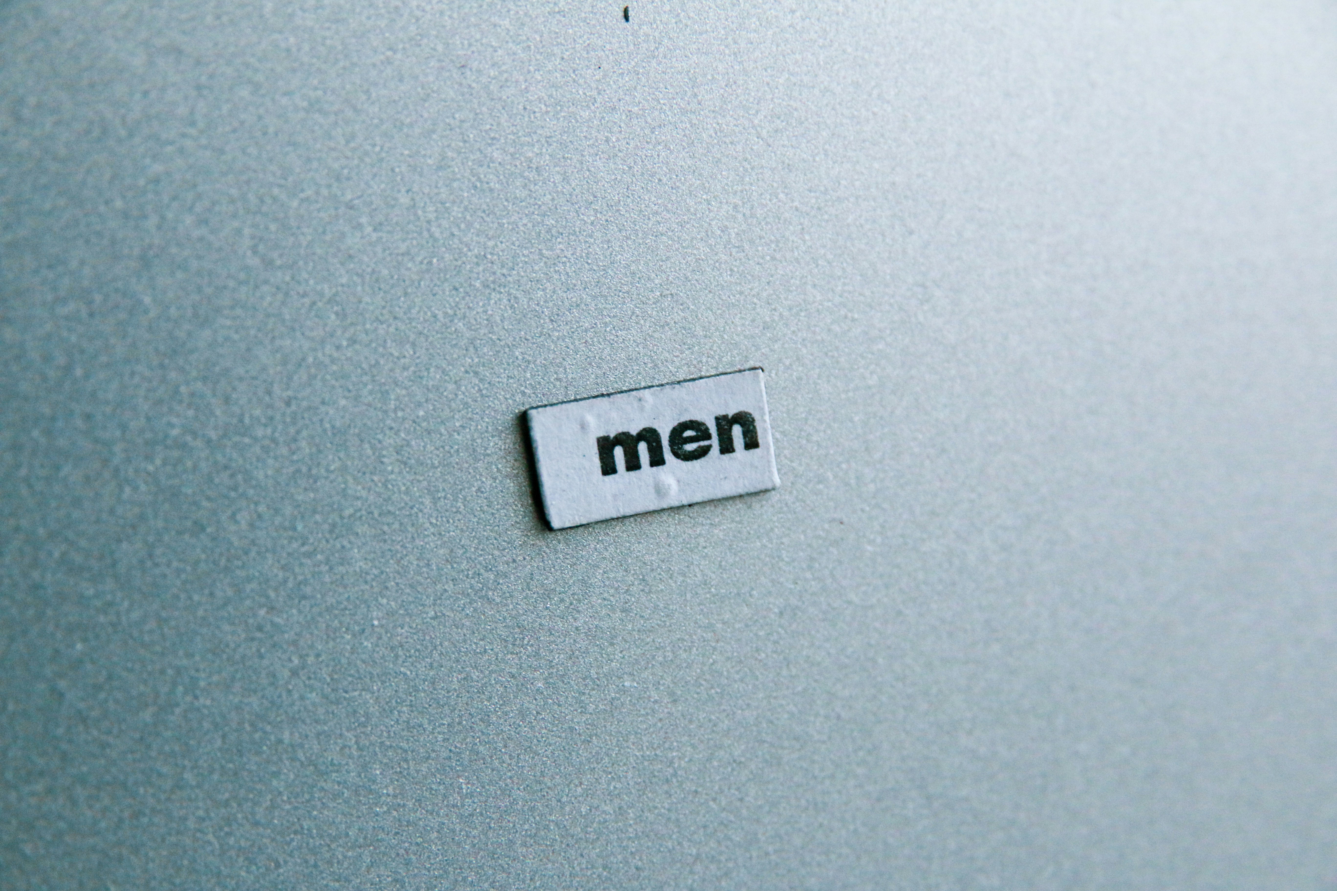 photo-1597581370484-840f8f60c7a8?ixid=M3wxMjA3fDB8MXxzZWFyY2h8Mnx8JUU5JUEyJUE4JUU0JUJGJTk3JUU3JTk0JUI3JUU2JTgwJUE3JUU2JUIxJTgyJUU0JUJBJUJBfGVufDB8fHx8MTc0NTMwMTA3OXww\u0026ixlib=rb-4.0.3