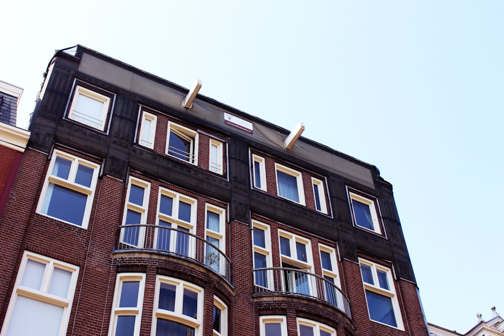 brown and white concrete building