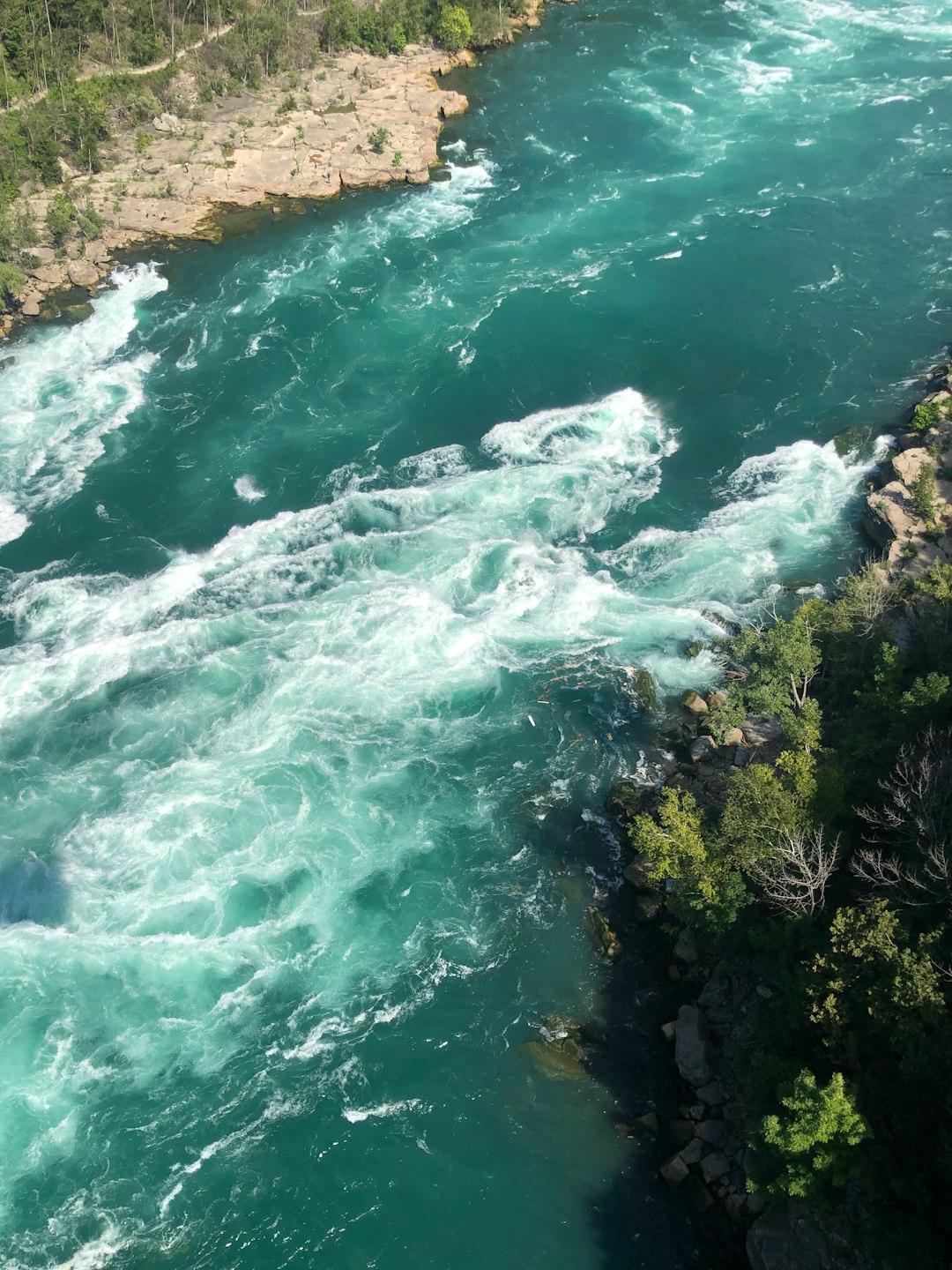 travelers stories about Watercourse in 3850 Niagara River Pky, Canada