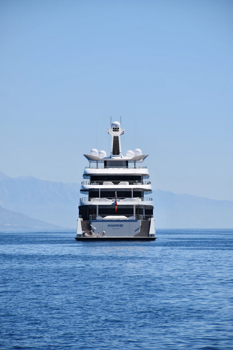 Yacht profile at sea