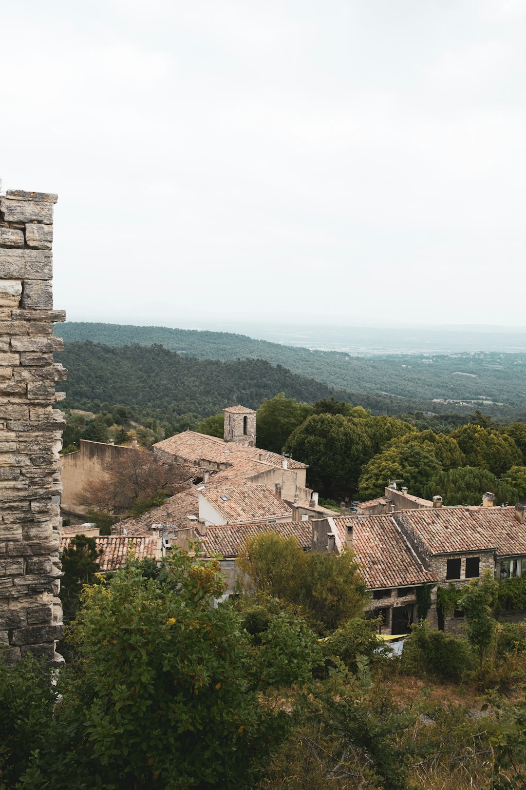 Ruins photo spot Plateau de Valensole Gordes