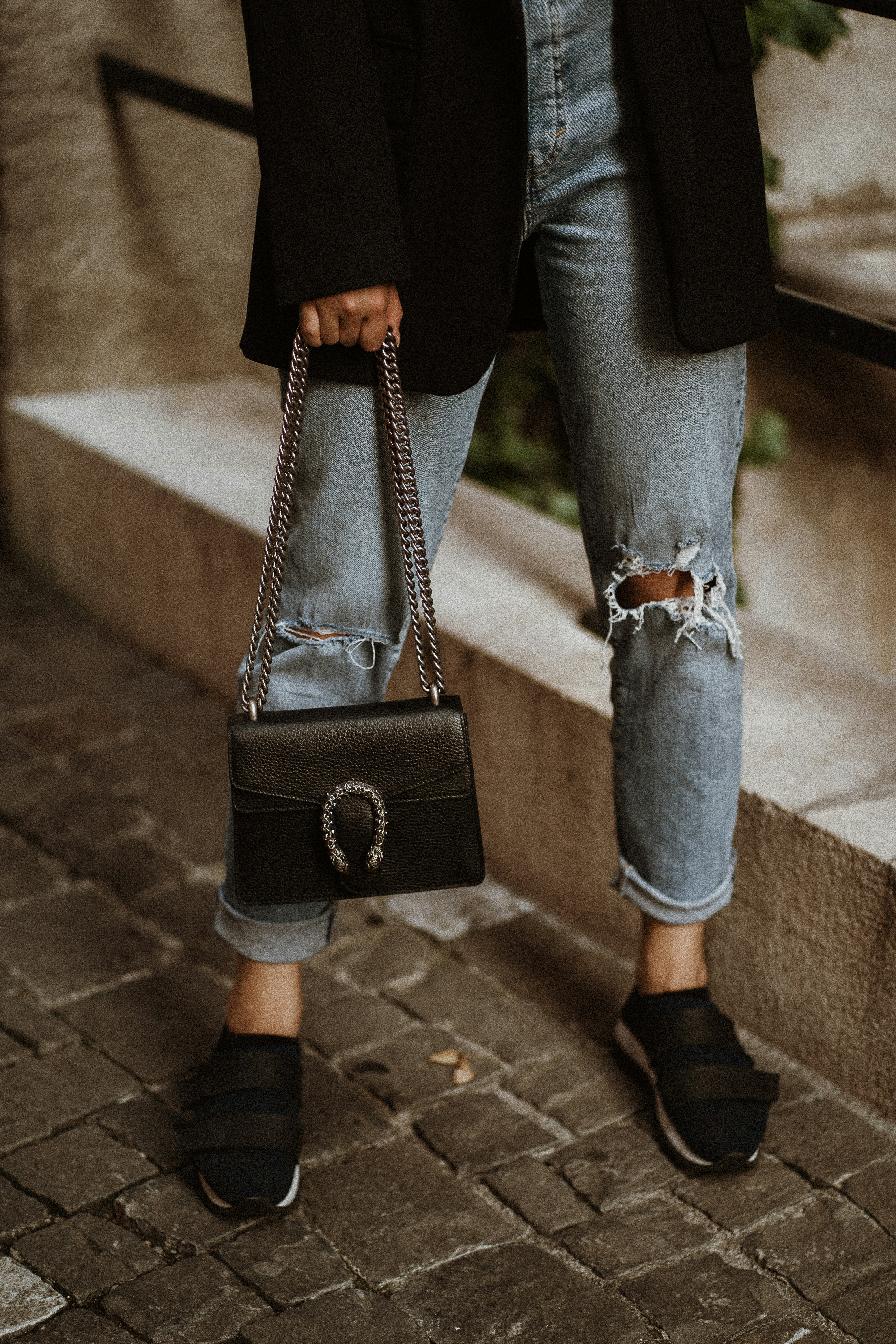 Photo by greyroseblack