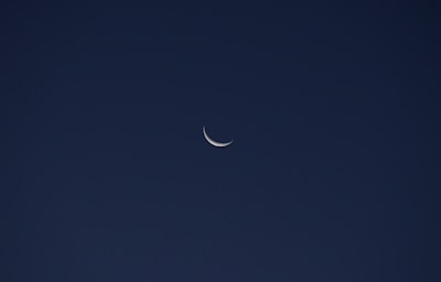 crescent moon in the sky