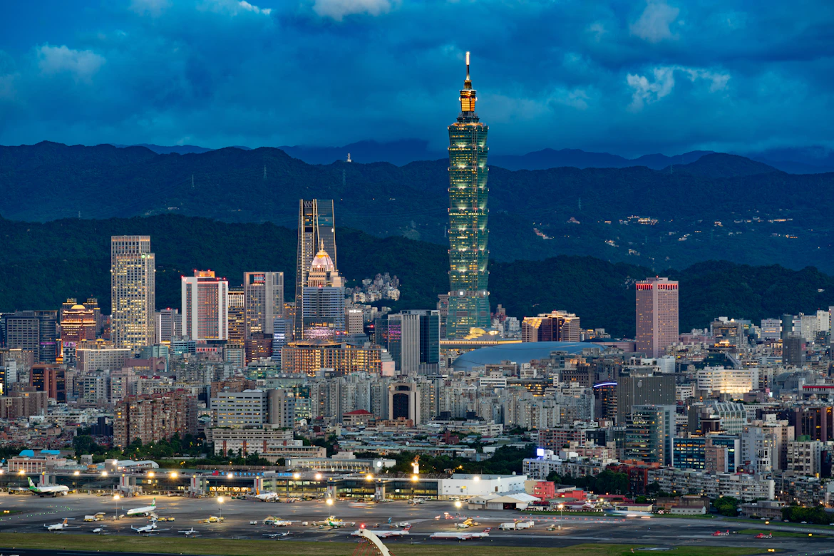 대만 타오위안 공항 내부 전경