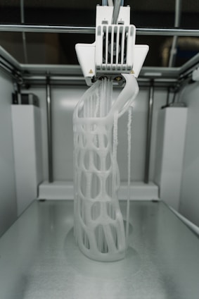 white and black hair comb