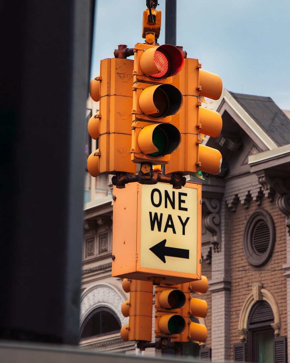 black and white traffic light