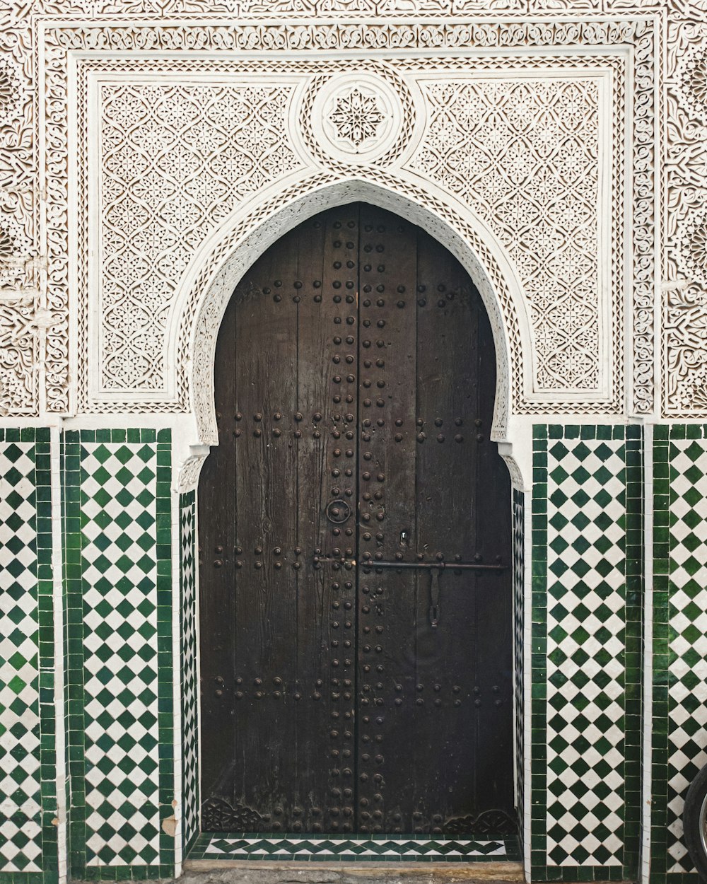 green and white floral door