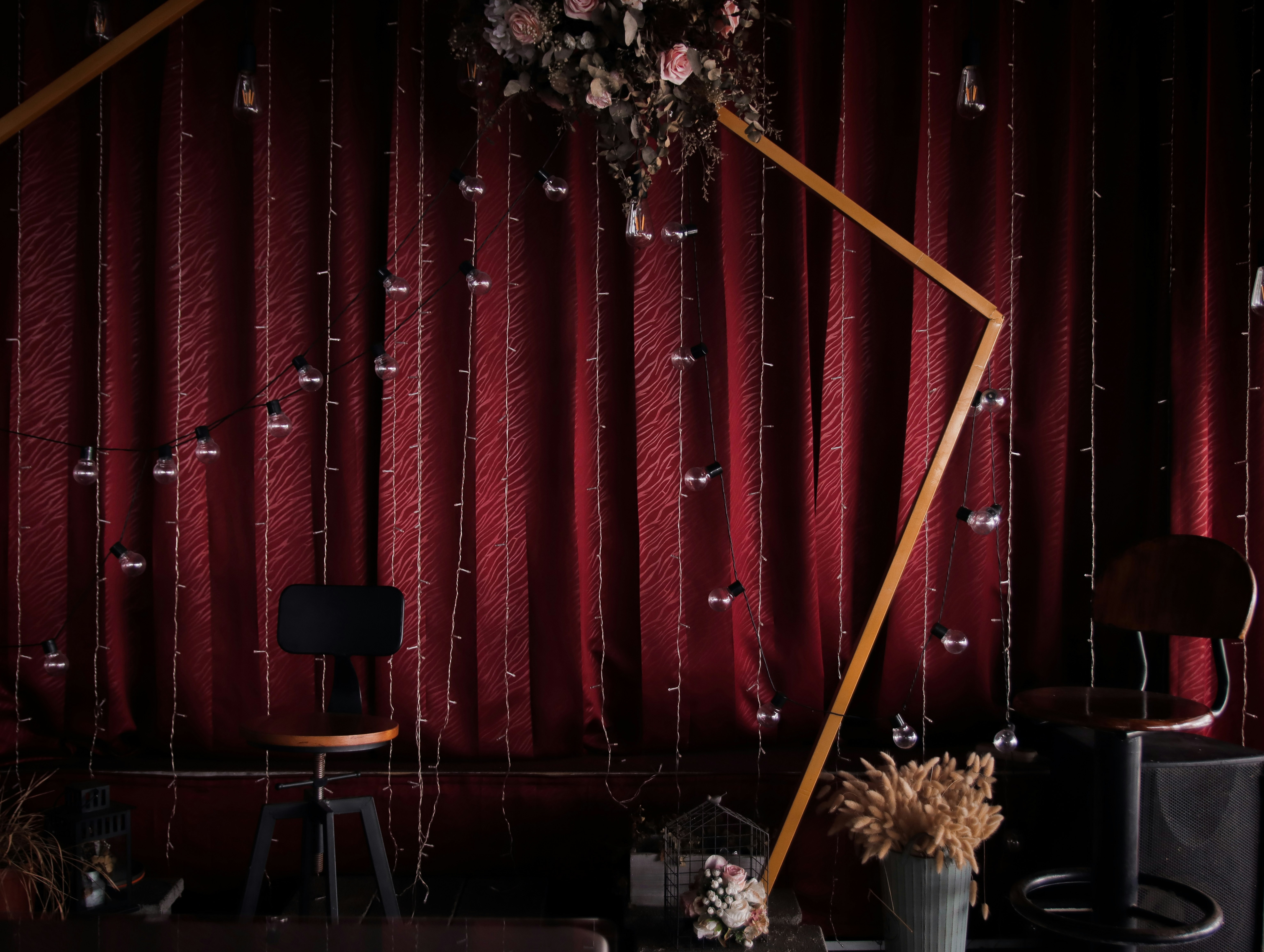 industrial wedding backdrop, wallpaper, Industrial Warehouse Wedding: Decor Ideas 3