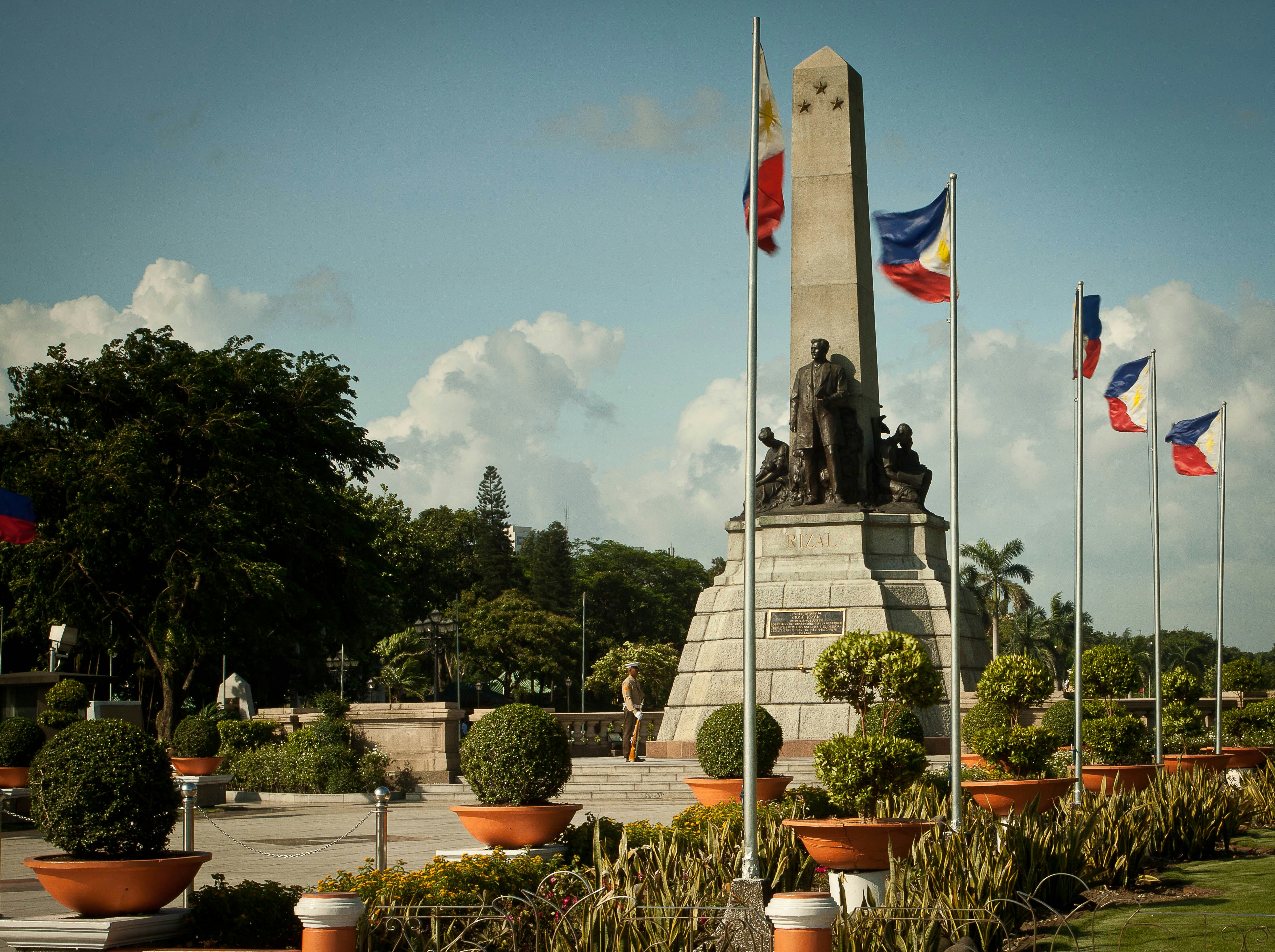 Philippines Should Adopt Mandatory Military Service for All Citizens at 18