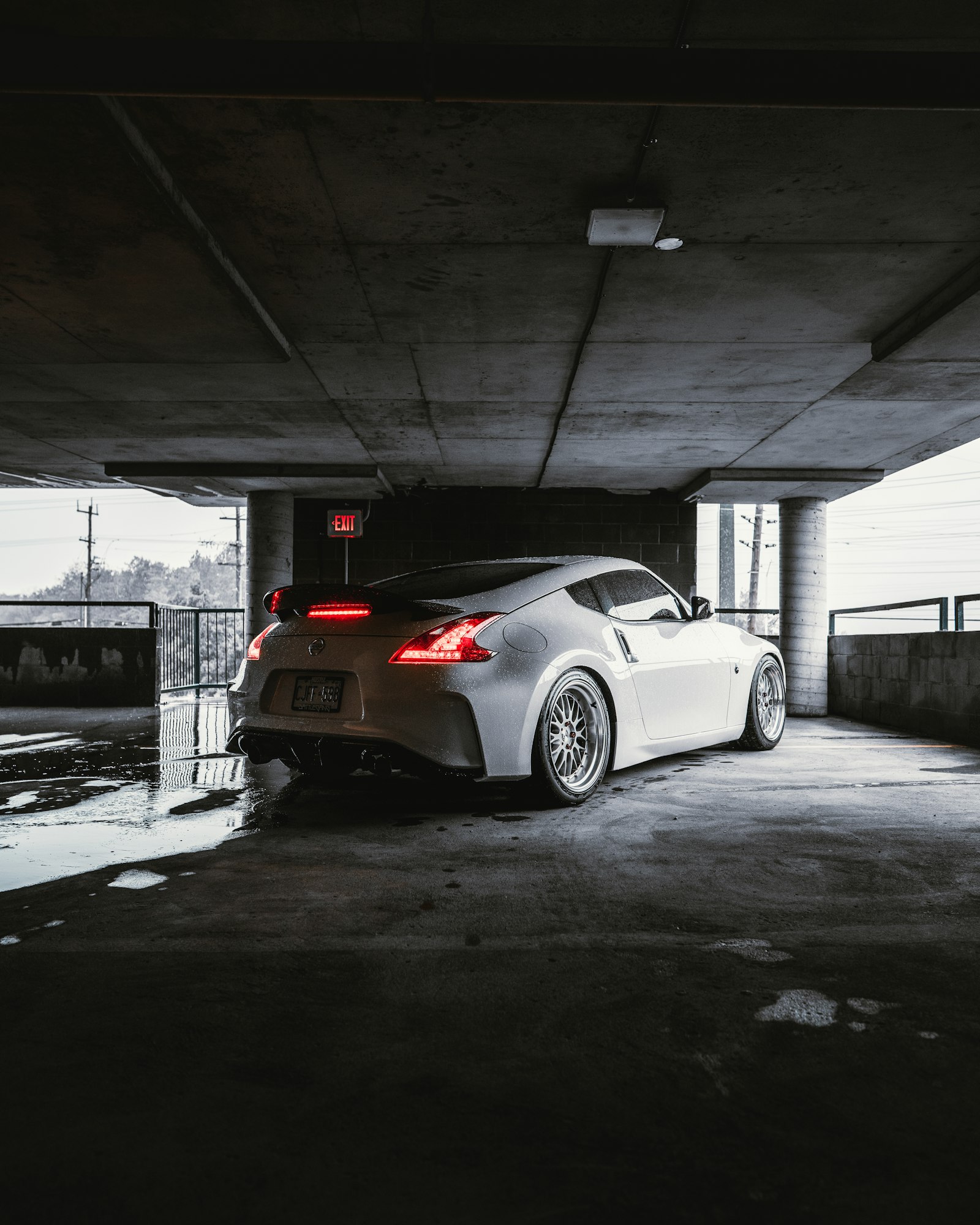 Sony a7R III + Sony FE 24mm F1.4 GM sample photo. White bmw m 3 photography