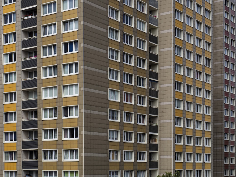 brown concrete building during daytime