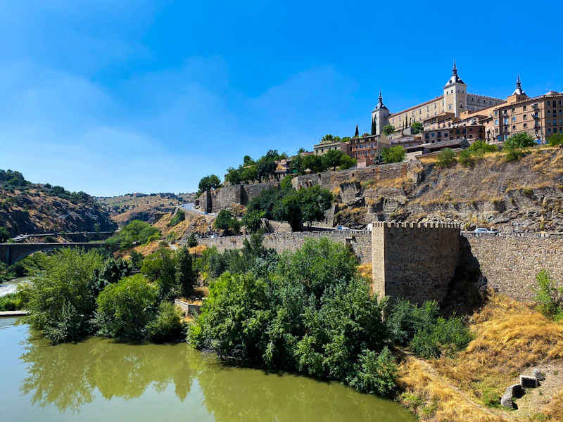 Best Places to Buy Souvenirs in Toledo (Skip the Tourist Junk)