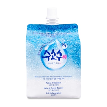 A blue and white pouch with water droplets on its surface. The pouch displays a logo and text in both English and another language mentioning 'SUSOSe'. It highlights properties such as 'Potent Antioxidant', 'Natural Energy Booster', and 'Anti-Inflammatory'. The image conveys a sense of freshness and purity associated with mineral water infused with molecular hydrogen.