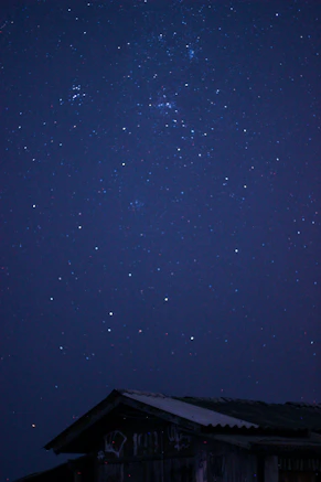 stars in the sky during night time