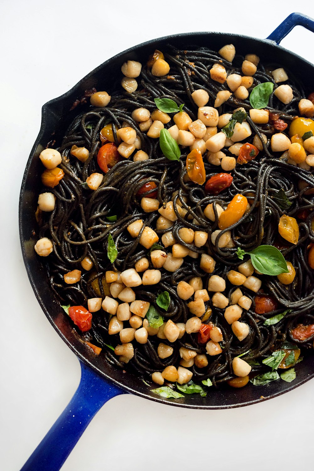 black ceramic bowl with vegetables