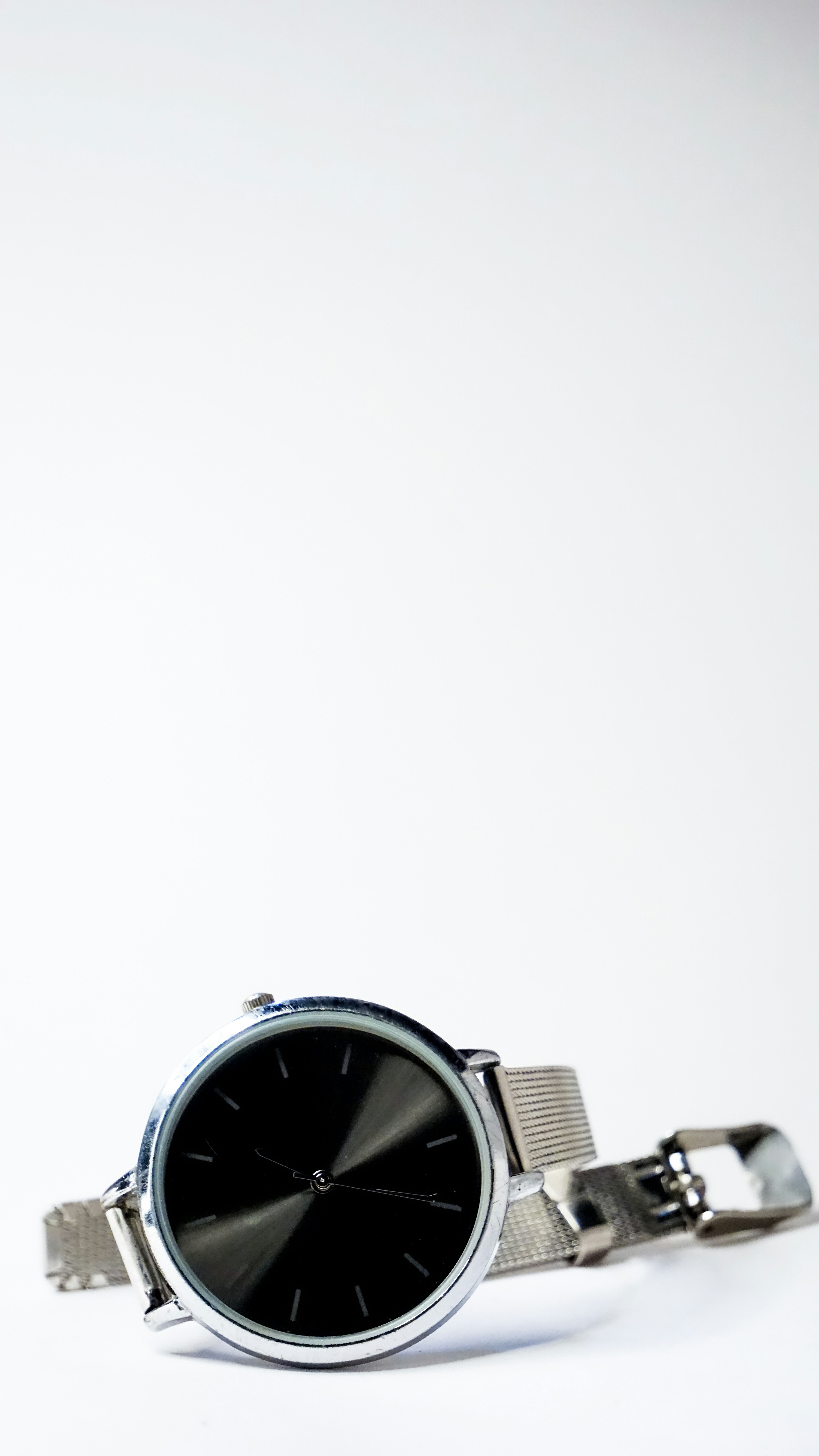 Reloj de Acero Oscuro