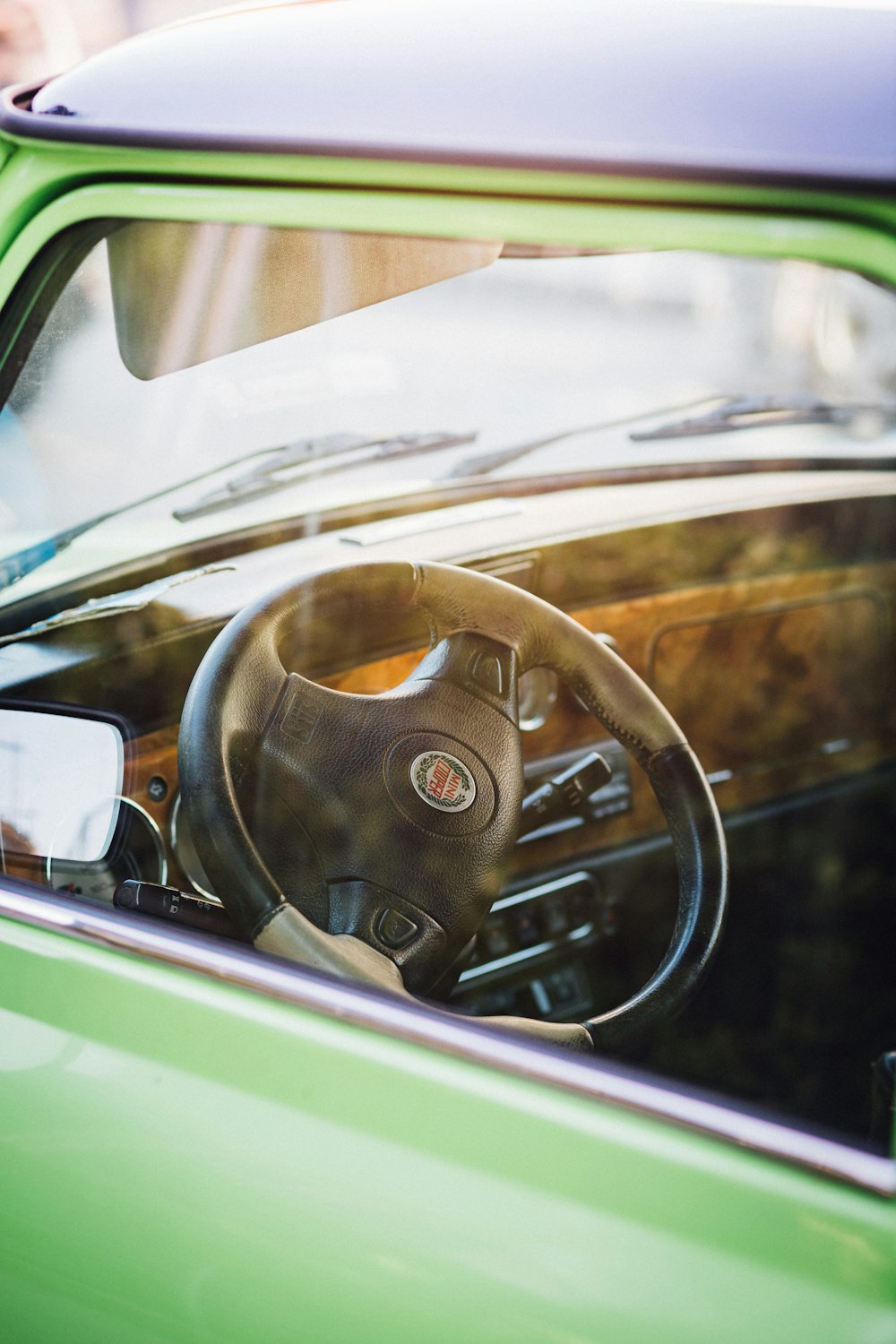 black and brown steering wheel