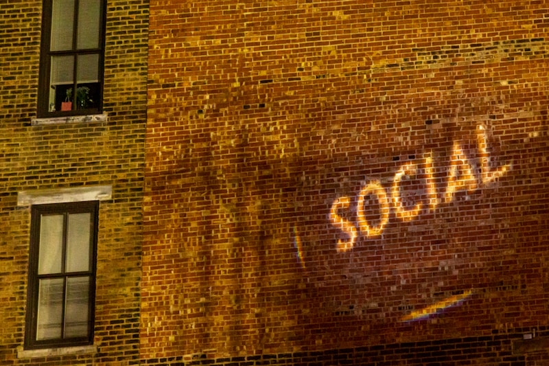 SocialMediaIntegration