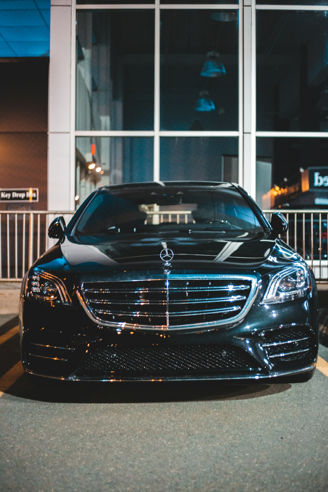 black mercedes benz c class