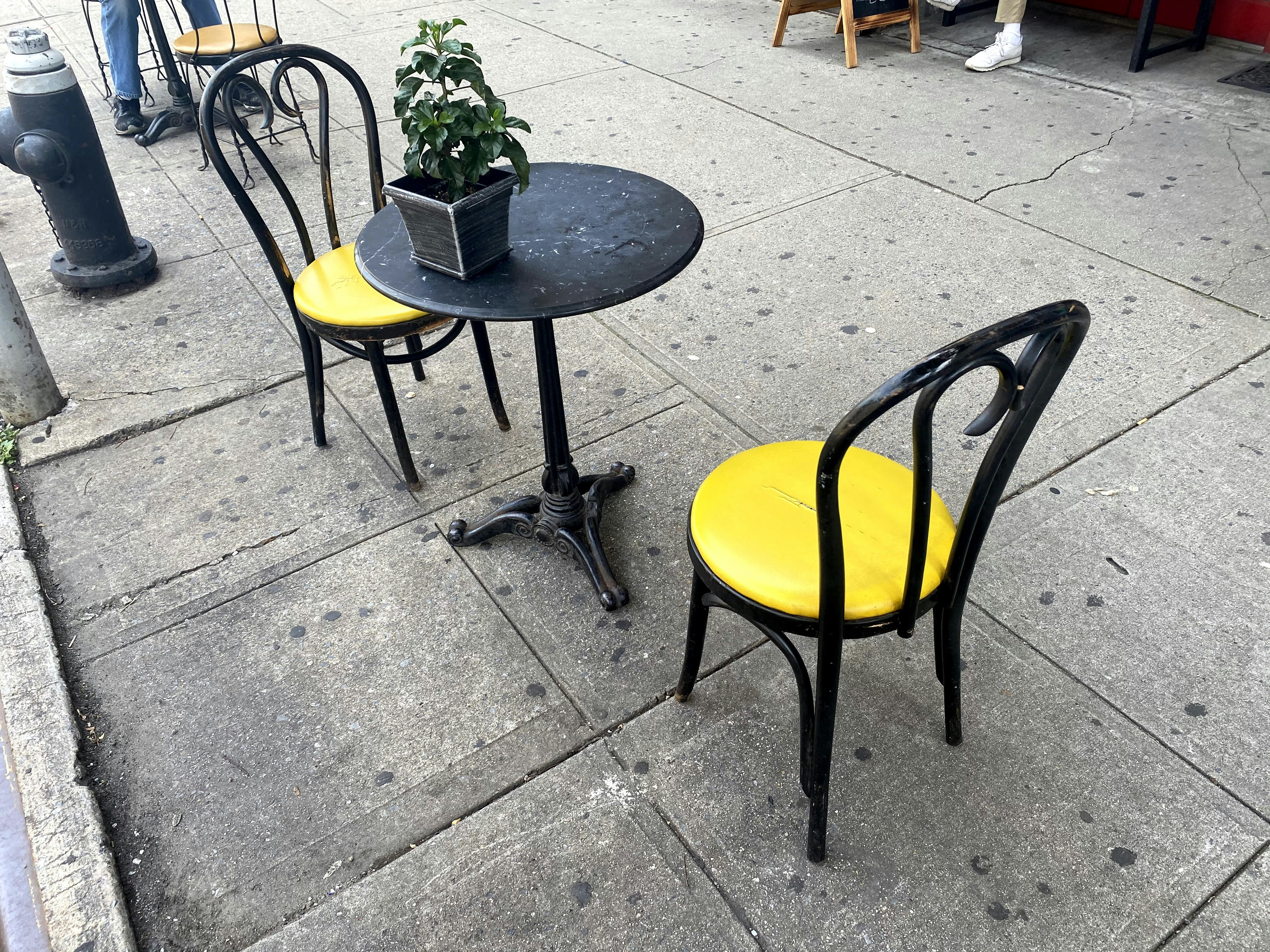 Outdoor Eat Rater (nyc)
