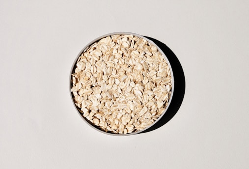 brown and white ceramic bowl