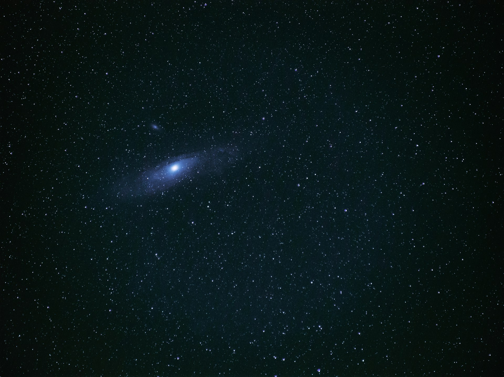 stars in the sky during night time