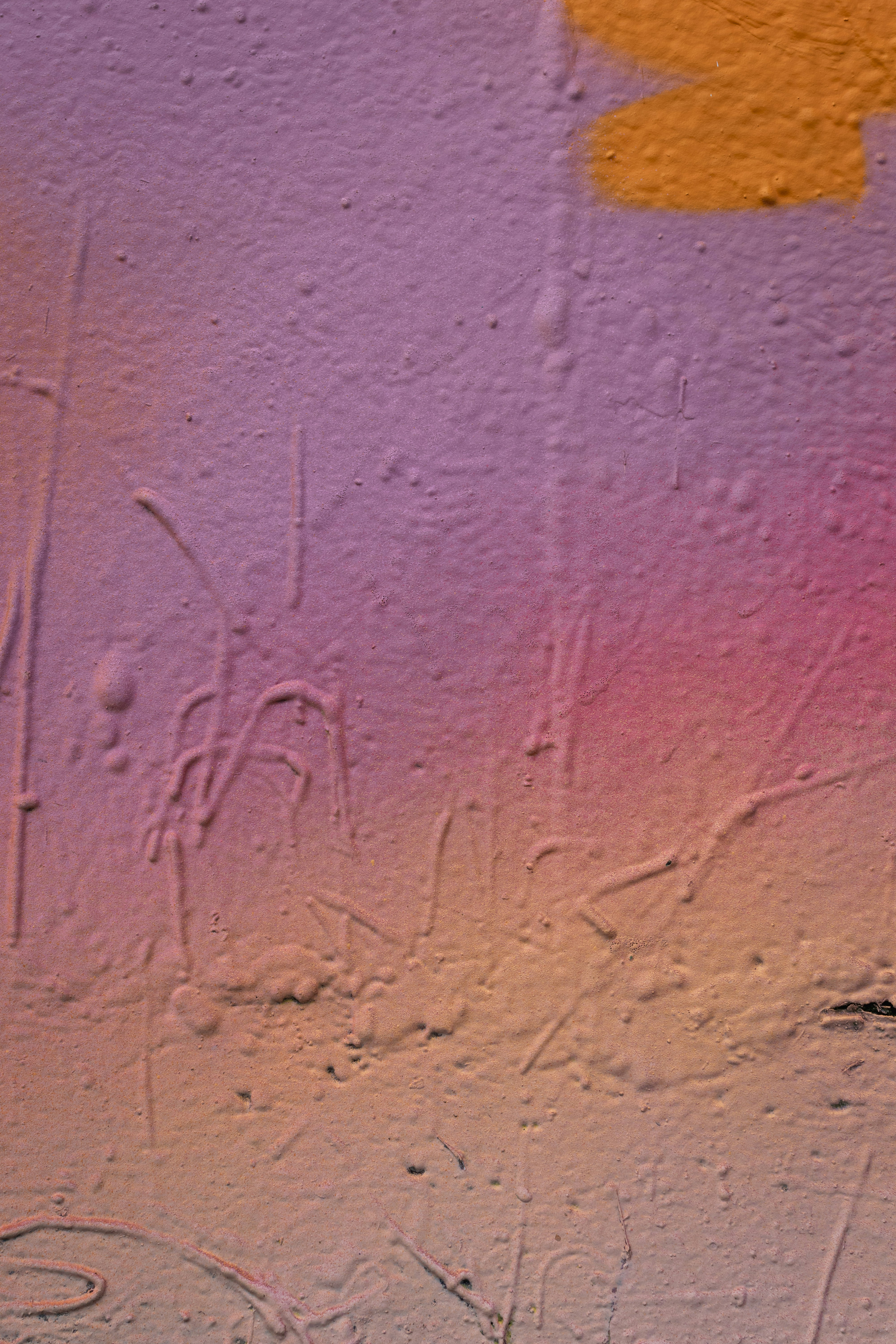 白いペンキでピンクに塗られた壁の写真 Unsplashで見つけるグレーの無料写真