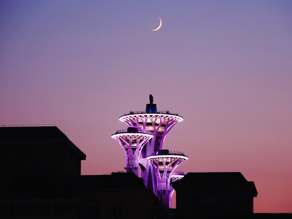 purple and white led light tower