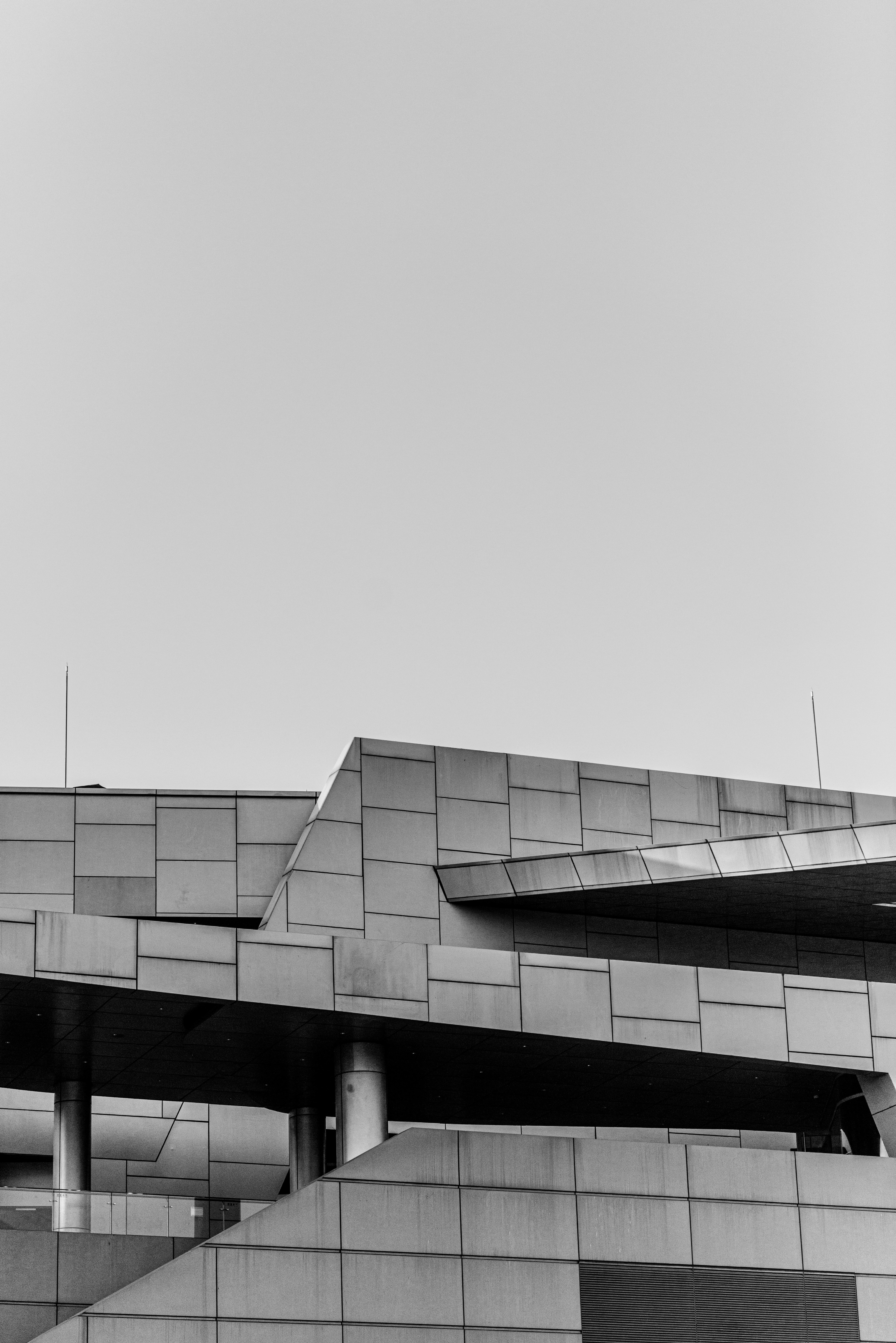 photo-1598154391977-861118e8938c?ixid=M3wxMjA3fDB8MXxzZWFyY2h8MTJ8fGp1bjg4fGVufDB8fHx8MTc2MjQzOTAzOXww\u0026ixlib=rb-4.1.0