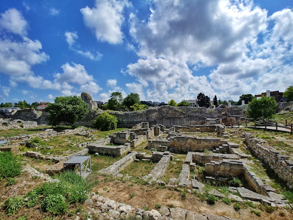 Ancient Civilizations: Rise and Fall in Game Lore