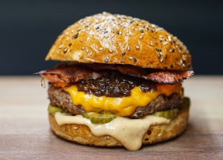 burger with cheese and lettuce