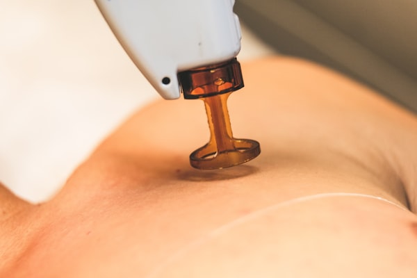 Body contouring treatment with advanced sculpting technology