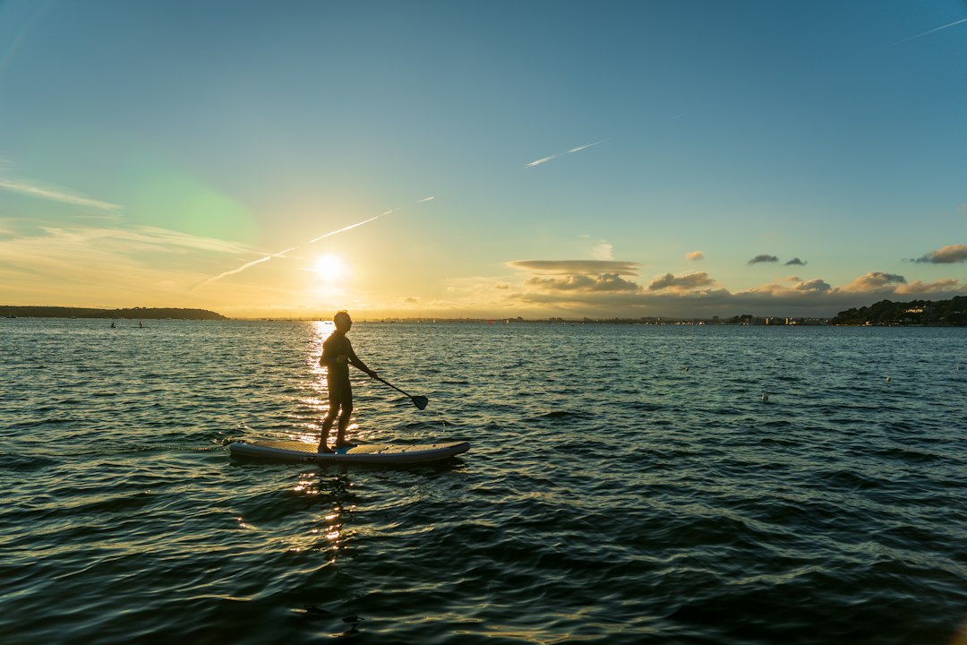 inflatable fishing paddleboard