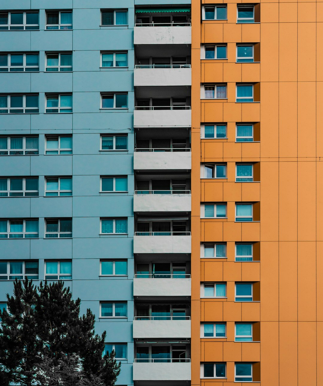 brown concrete building during daytime