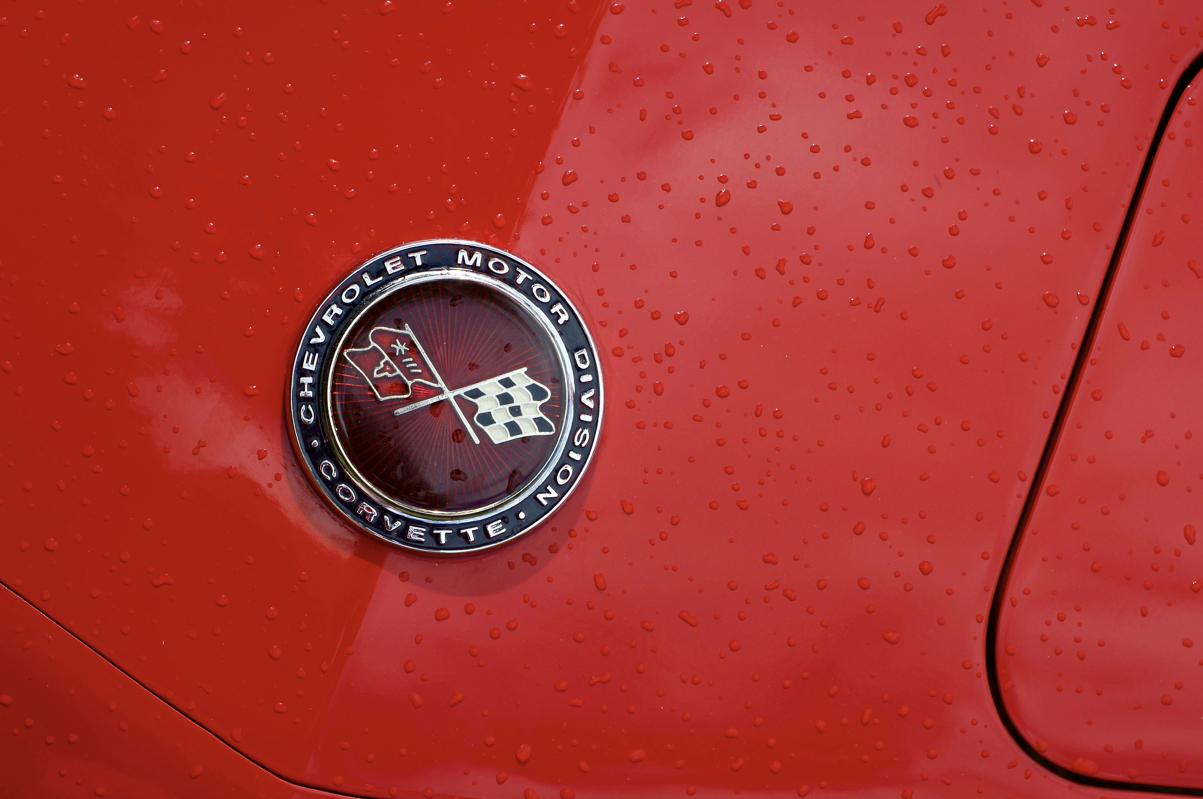 Corvette C3 Stingray Hood Badge
