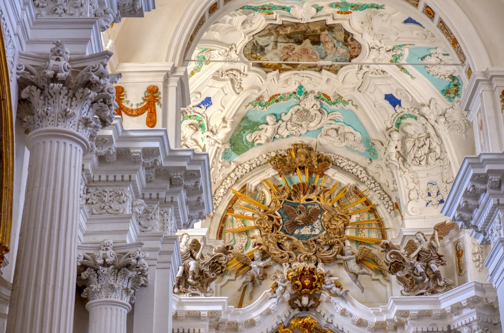 gold and white floral ceiling