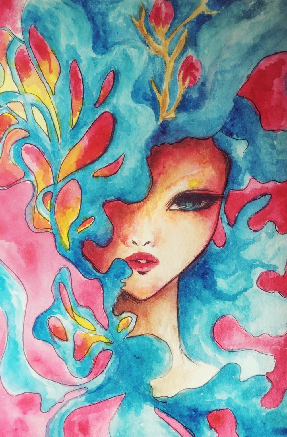 mujer con pintura de pelo azul y rojo