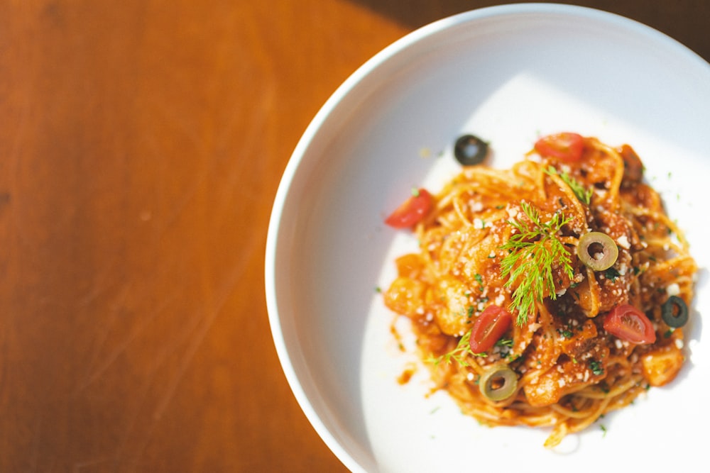 pasta dish on white ceramic bowl