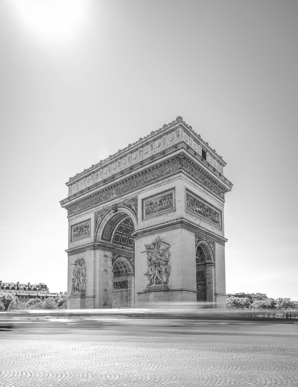 grayscale photo of arc de triomphe