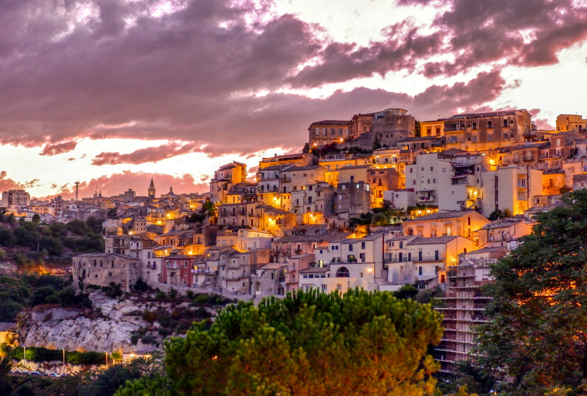 Exploring Ragusa's Authentic Cuisine: Dishes, Restaurants & Recipes