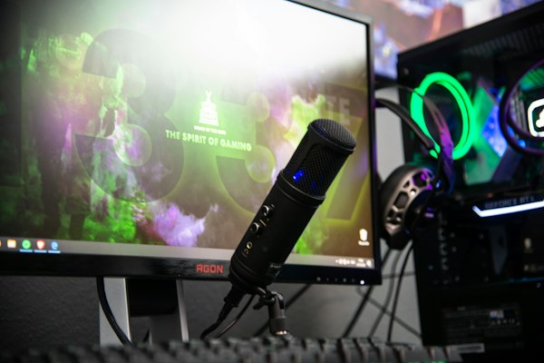 Elgato Stream Deck MK.2 Studio Controller