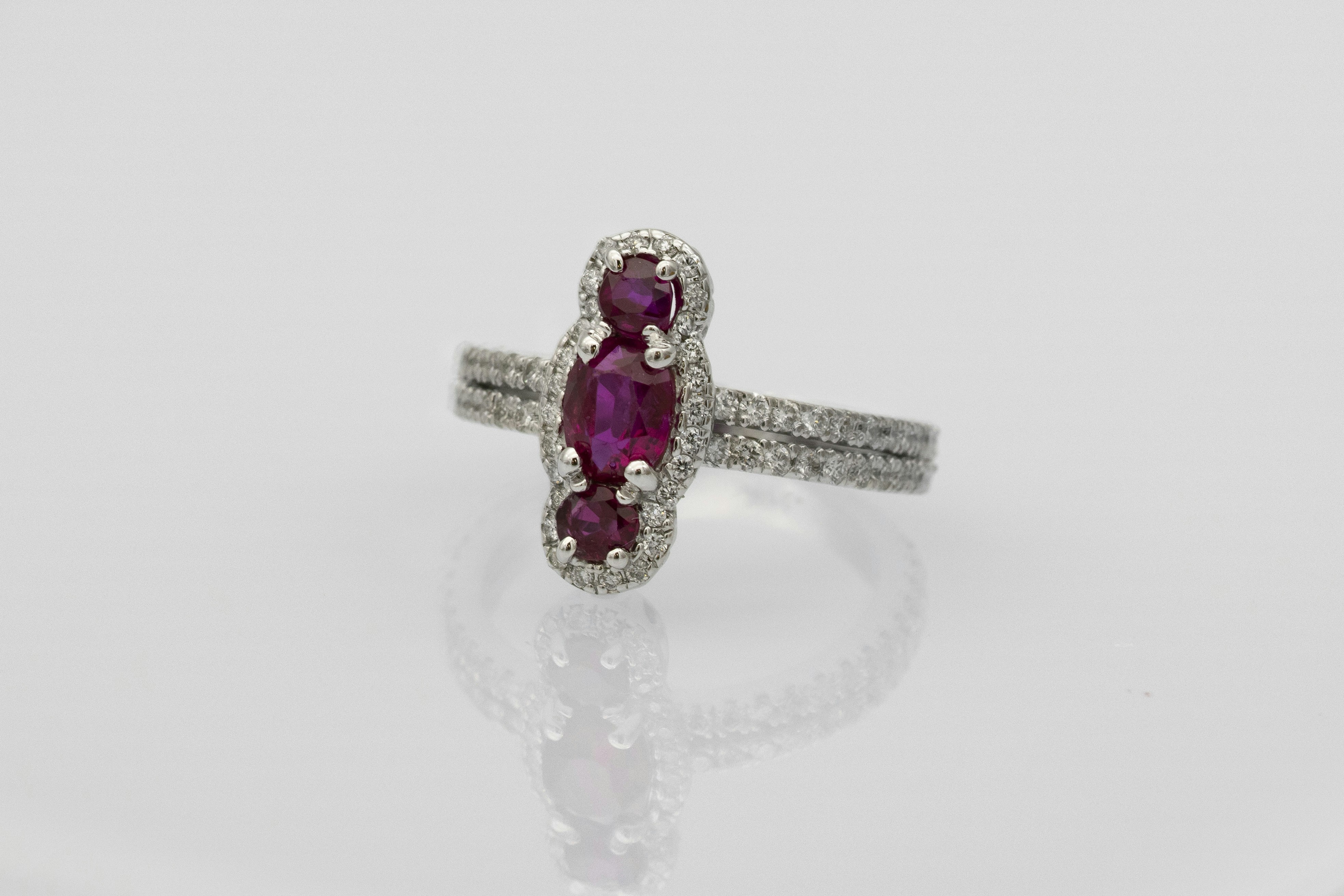 Photo by sabrinnaringquist