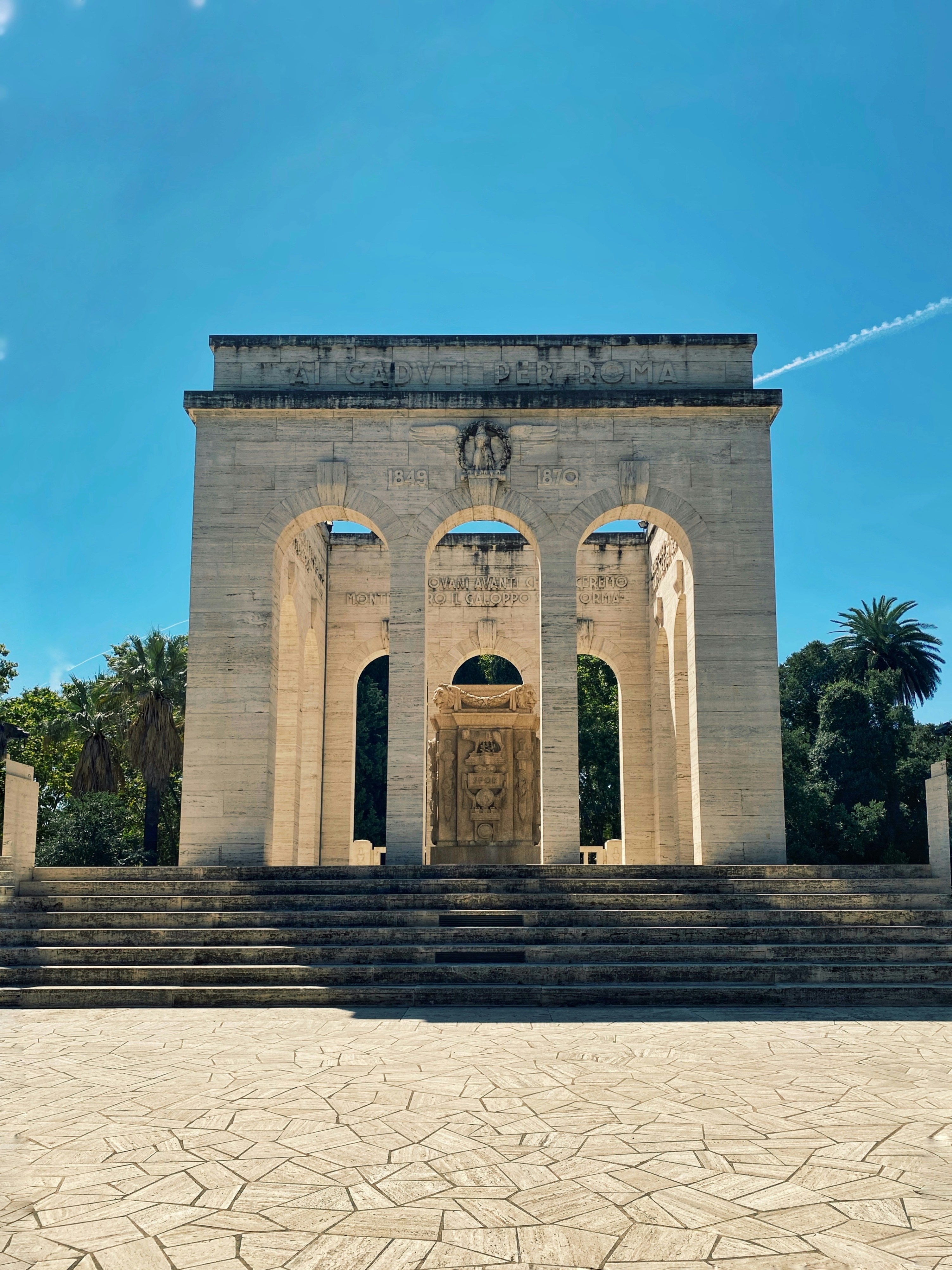 Photo by francescobiancoo