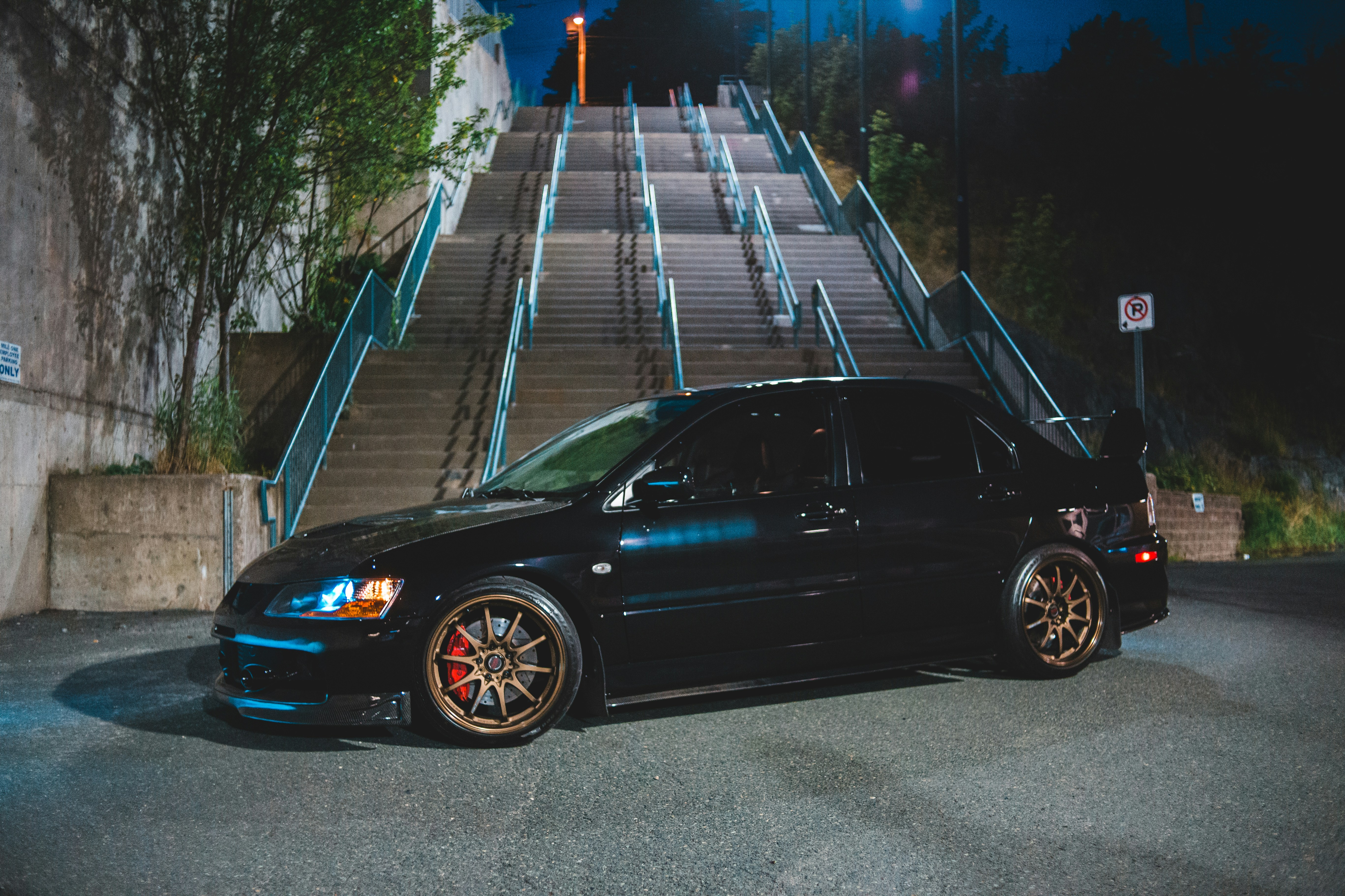 Photo by introspectivedsgn