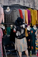 womens black and white traditional dress