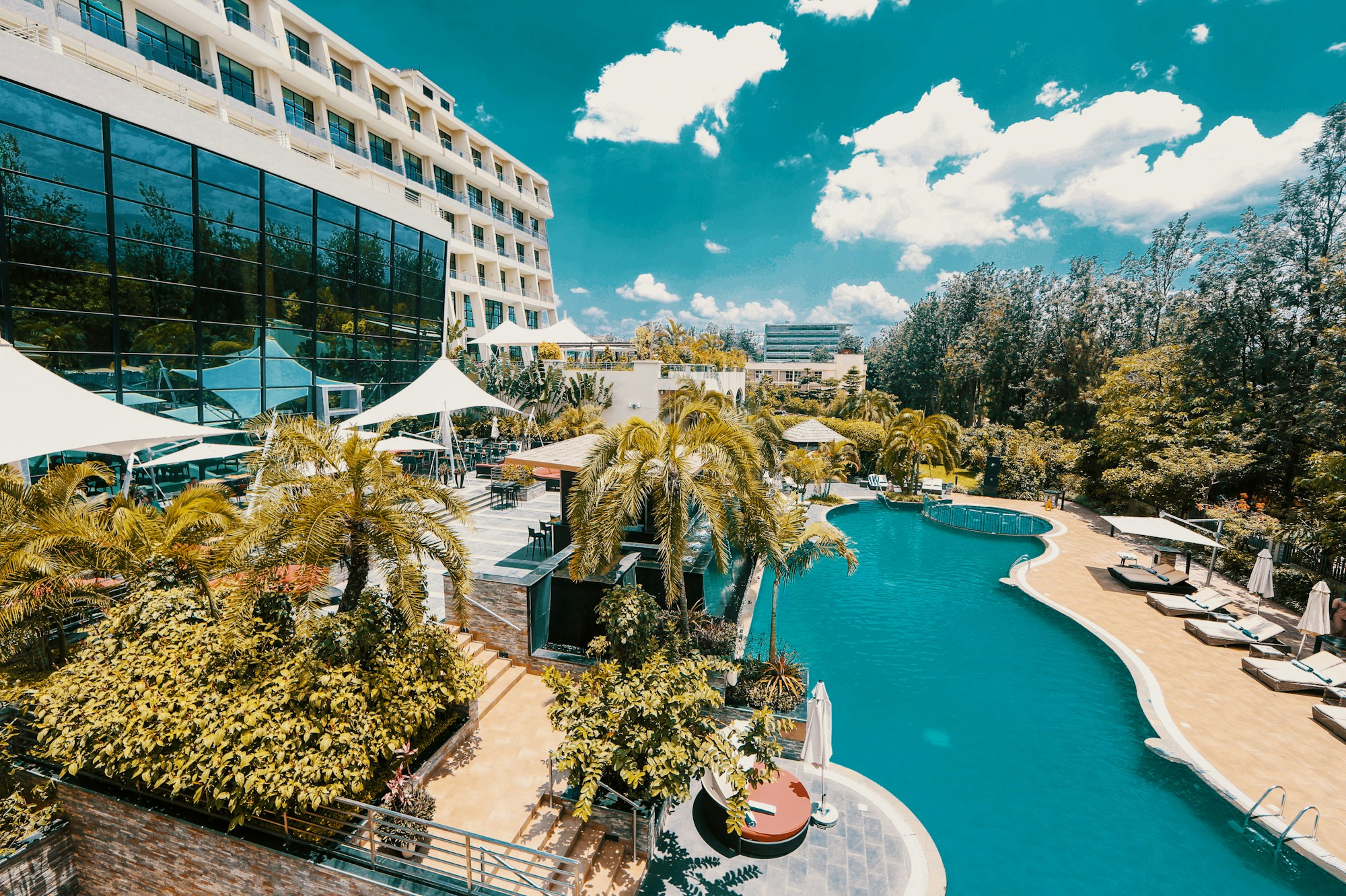 Discover Kigali's Authentic Dining Scene: Local Dishes, Restaurants, and Recipes